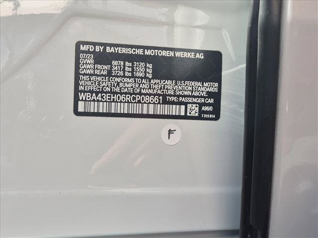 Used 2024 BMW 750e xDrive w/ Premium Package AWD/4WD image 24