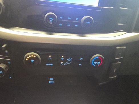 Used 2021 Ford F150 XLT w/ Trailer Tow Package image 13