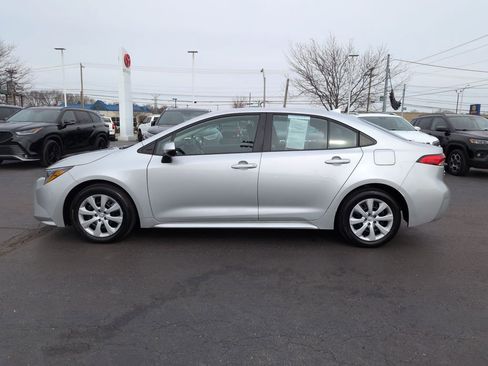 Certified 2024 Toyota Corolla LE image 2