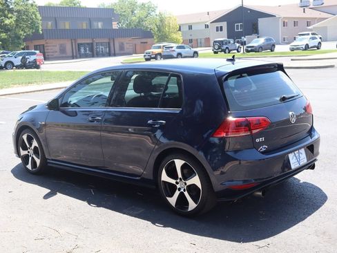 Used 2015 Volkswagen GTI Autobahn w/ Lighting Package (SEL) FWD image 8