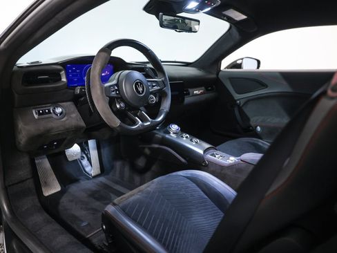 Used 2022 Maserati MC20 Coupe RWD image 24