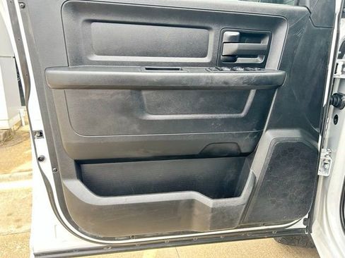 Used 2022 RAM 1500 Tradesman w/ Chrome Appearance Group image 15