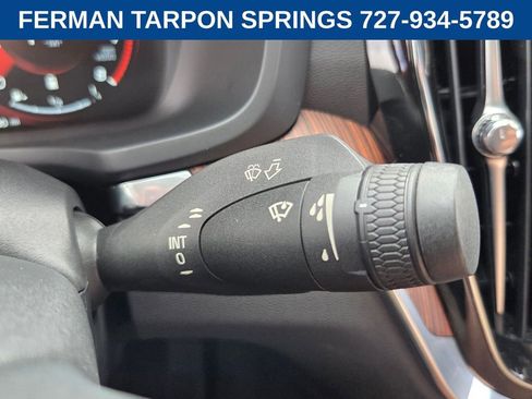 Certified 2022 Volvo S60 B5 Momentum image 32