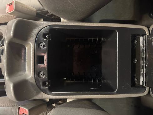 Used 2003 Jeep Liberty Renegade AWD/4WD image 18