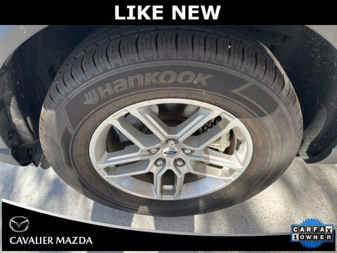 Used 2025 Ford Explorer Active image 15