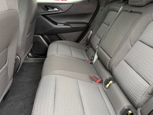 Used 2025 Chevrolet Equinox LT AWD/4WD image 21