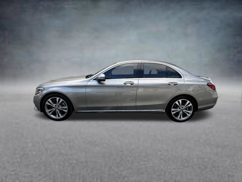 Used 2020 Mercedes-Benz C 300 Sedan image 4