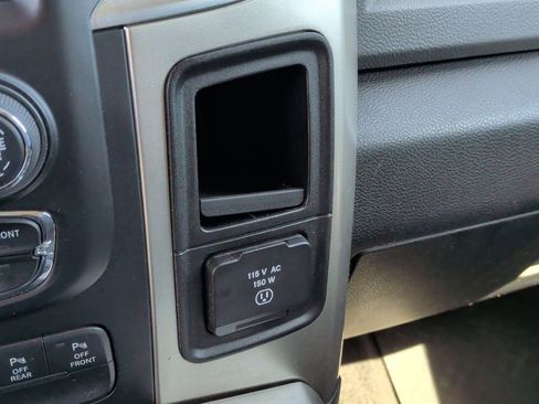 Used 2016 RAM 1500 Big Horn image 29