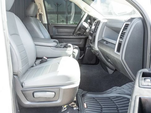 Used 2015 RAM 1500 Tradesman AWD/4WD image 18