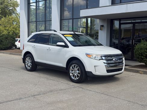 Used 2013 Ford Edge SEL FWD image 2