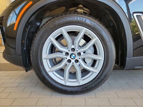 Used 2019 BMW X5 xDrive40i w/ Convenience Package AWD/4WD image 12