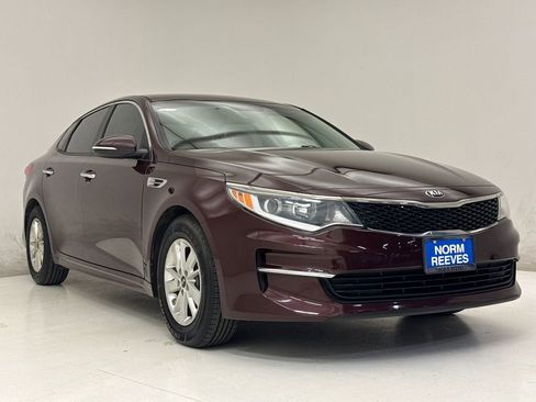 Used 2018 Kia Optima LX image 4