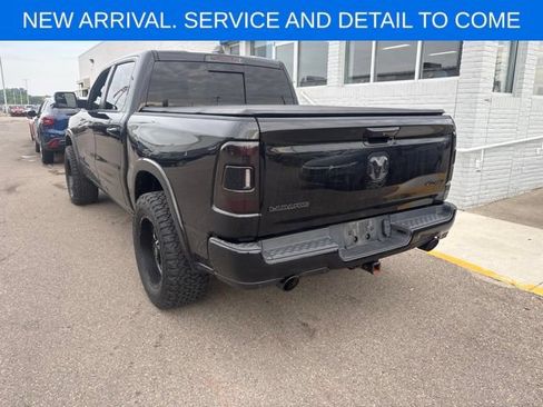 Used 2019 RAM 1500 Laramie AWD/4WD image 8