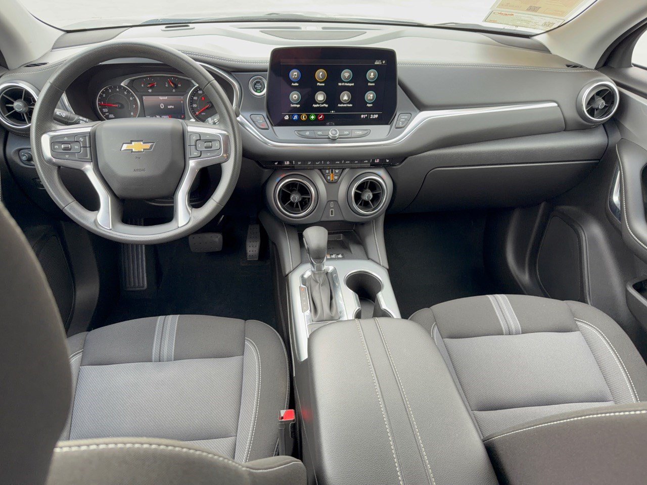 Certified 2024 Chevrolet Blazer LT w/ Convenience Package FWD image 17