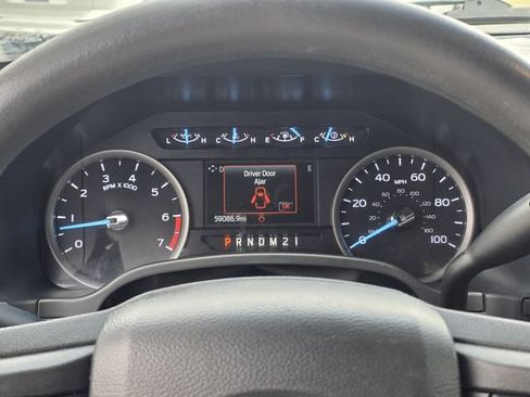 Used 2022 Ford F250 XL w/ Power Equipment Group AWD/4WD image 12