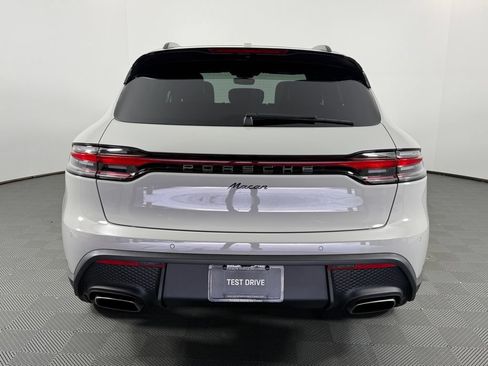 Certified 2026 Porsche Macan AWD/4WD image 6