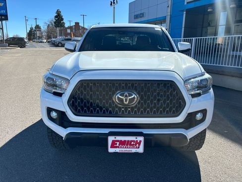 Used 2019 Toyota Tacoma TRD Off-Road image 7