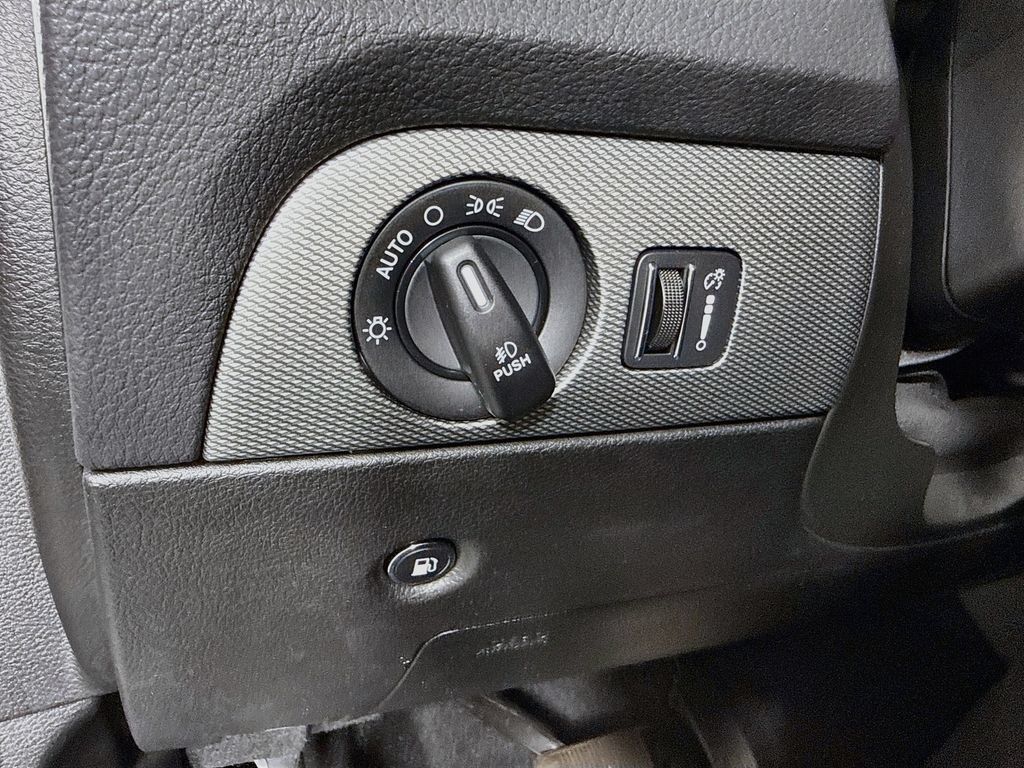 Used 2020 Dodge Durango GT RWD image 10