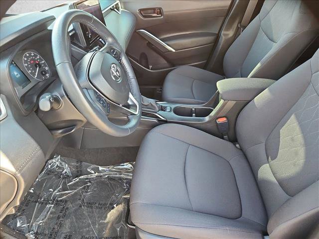 Certified 2023 Toyota Corolla Cross LE FWD image 21