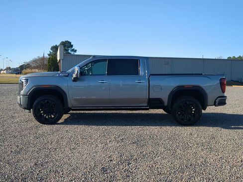 New 2026 GMC Sierra 2500 Denali w/ Denali Reserve Package AWD/4WD image 5