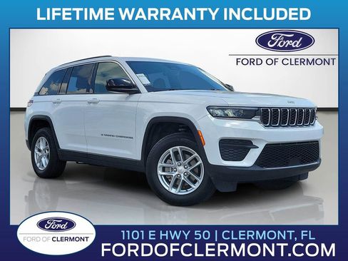 Used 2024 Jeep Grand Cherokee Laredo X AWD/4WD image 1