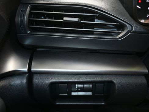 Used 2024 Subaru Impreza 2.0i image 18