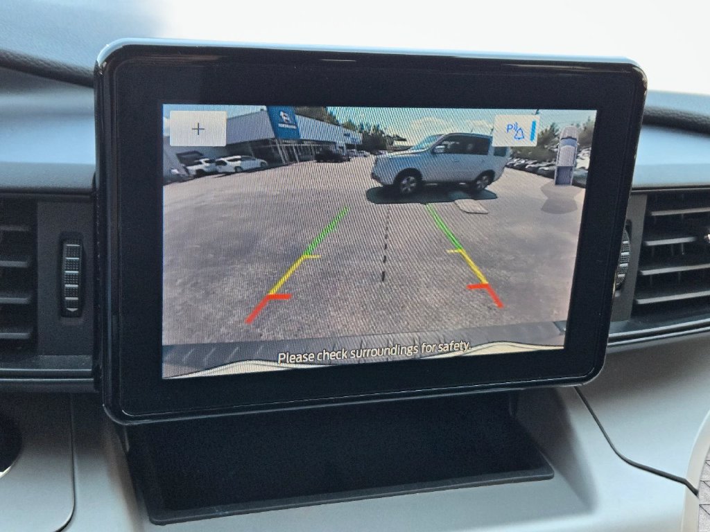 Used 2024 Ford Explorer XLT RWD image 27