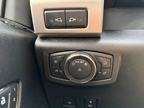 Used 2019 Ford F450 Platinum image 18