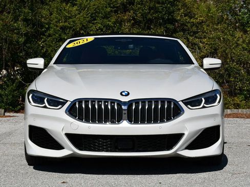 Used 2021 BMW 840i Convertible w/ M Sport Package image 9