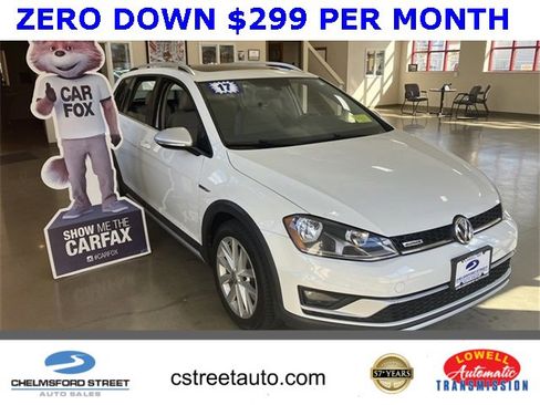 Used 2017 Volkswagen Golf Alltrack SE image 1