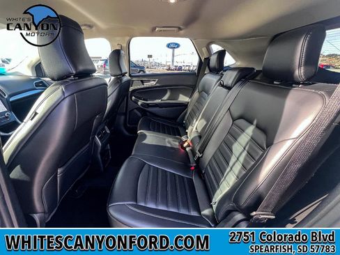 Used 2024 Ford Edge SEL image 7
