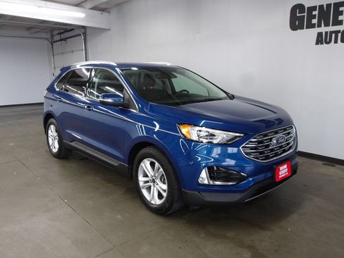 Used 2020 Ford Edge SEL w/ Convenience Package AWD/4WD image 4