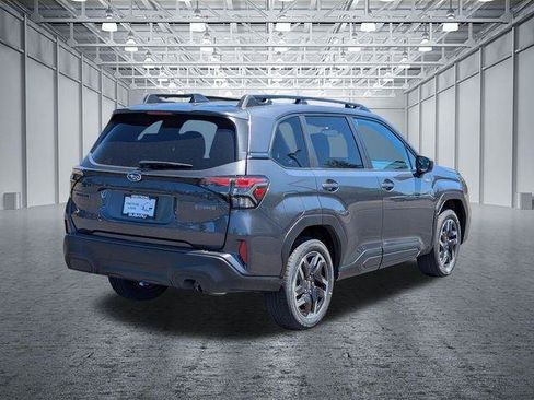 Used 2026 Subaru Forester Premium AWD/4WD image 5