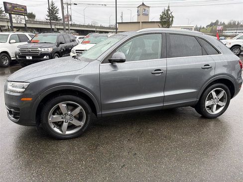 Used 2015 Audi Q3 2.0T Premium Plus image 2