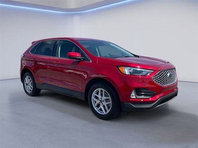 Used 2024 Ford Edge SEL w/ Convenience Package
