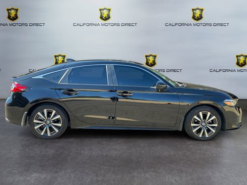 Used 2024 Honda Civic EX-L image 4