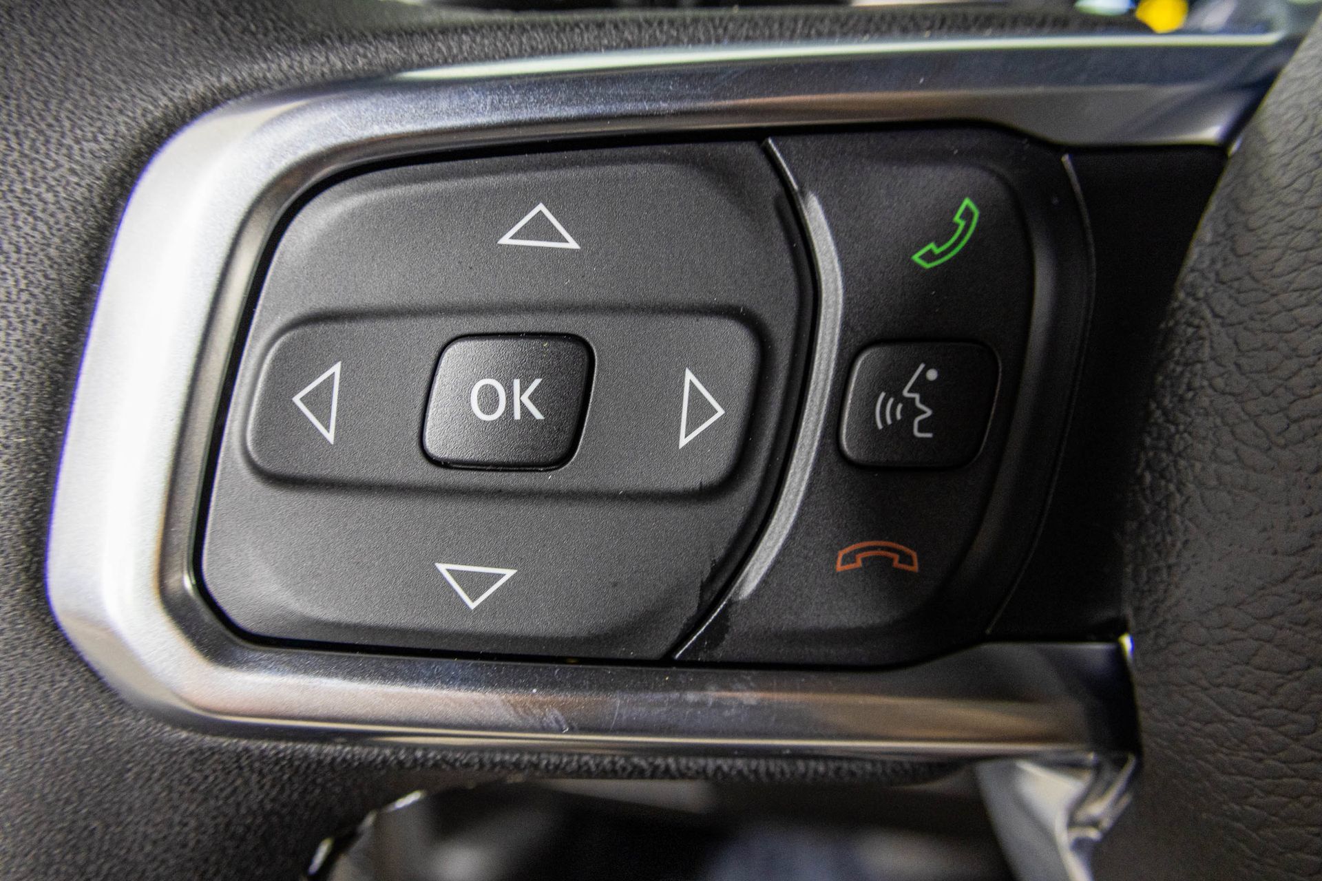 New 2027 Jeep Wrangler Unlimited Sahara AWD/4WD image 31