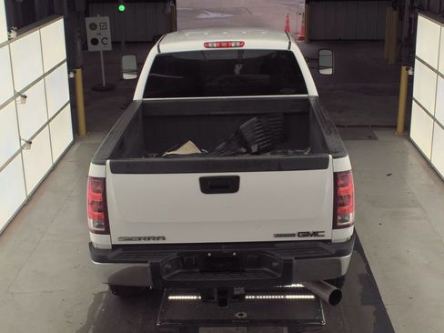 Used 2013 GMC Sierra 2500 W/T image 6