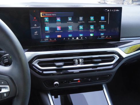 Used 2024 BMW i4 eDrive35 w/ Convenience Package image 23