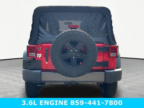 Used 2016 Jeep Wrangler Unlimited Sport AWD/4WD image 5