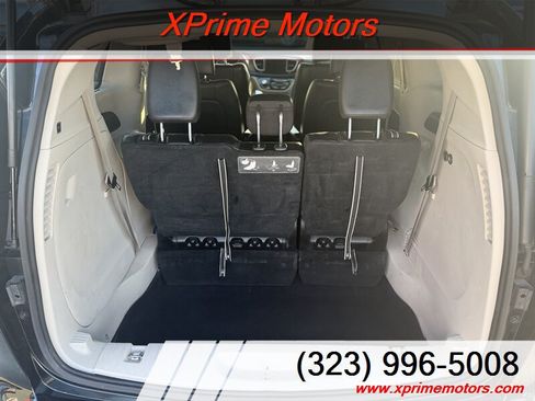 Used 2019 Chrysler Pacifica Touring-L w/ Advanced Safetytec Group FWD image 13
