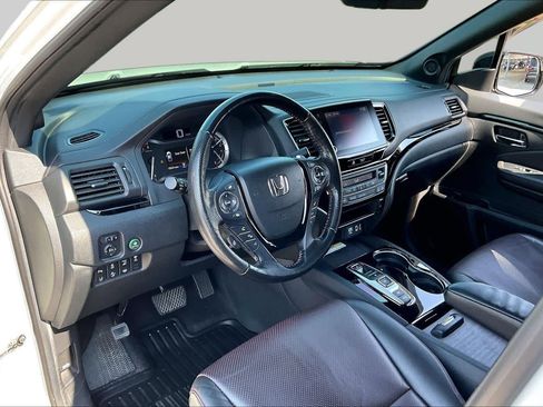 Used 2022 Honda Ridgeline Black Edition image 17