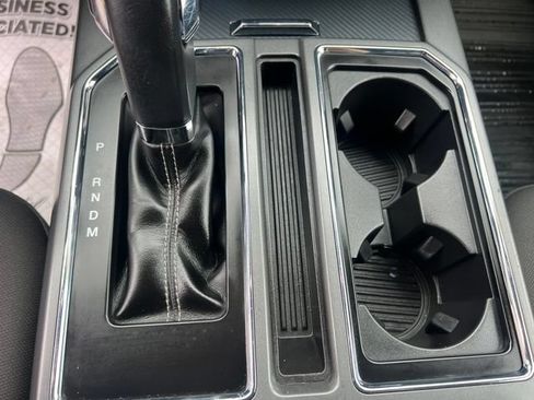 Used 2019 Ford F150 XLT w/ Equipment Group 302A Luxury AWD/4WD image 29