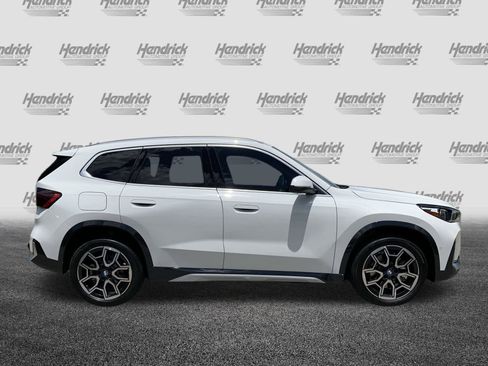 Used 2025 BMW X1 xDrive28i w/ Technology Package image 10
