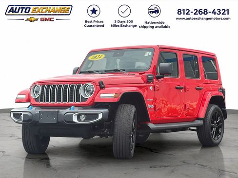 Used 2024 Jeep Wrangler Unlimited Sahara AWD/4WD image 2