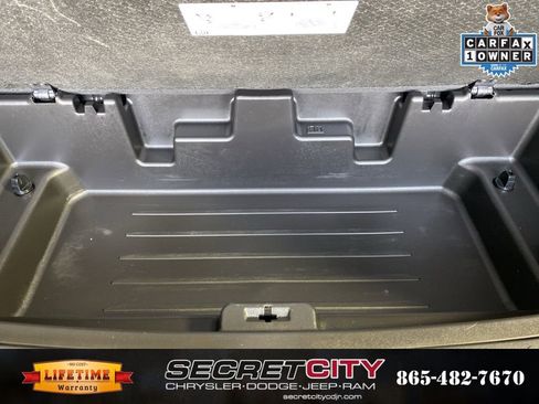 Used 2023 Chevrolet Traverse RS w/ LPO, Floor Liner Package image 29