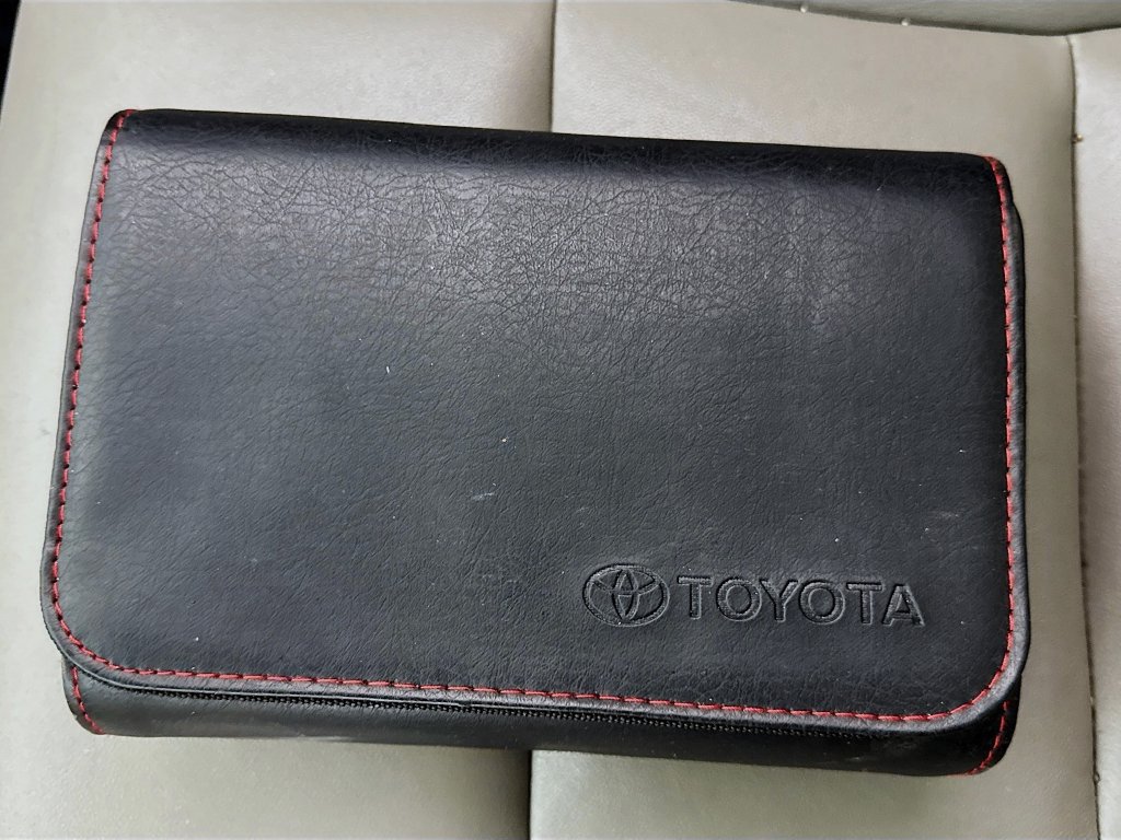 Used 2019 Toyota Highlander XLE AWD/4WD image 45