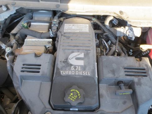 Used 2023 RAM 3500 Tradesman image 30