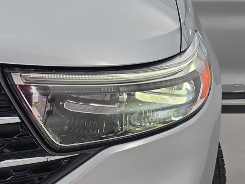 Used 2020 Ford Explorer XLT w/ Equipment Group 202A image 32