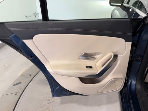 Used 2020 Mercedes-Benz CLA 250 image 43